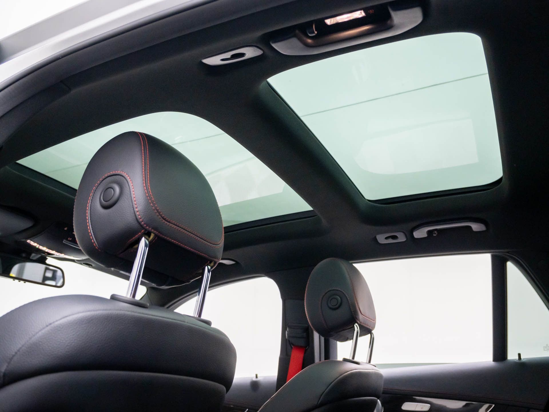 Certified 2018 Mercedes-Benz GLC 43 AMG 4MATIC image 19