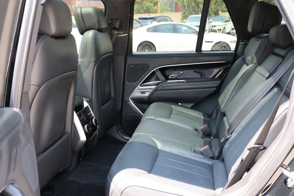 Used 2023 Land Rover Range Rover SE AWD/4WD image 26