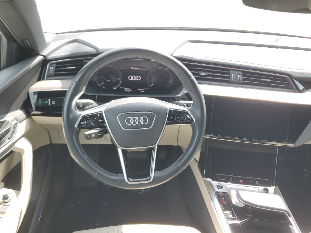 Certified 2024 Audi Q8 e-tron Premium Plus AWD/4WD image 20