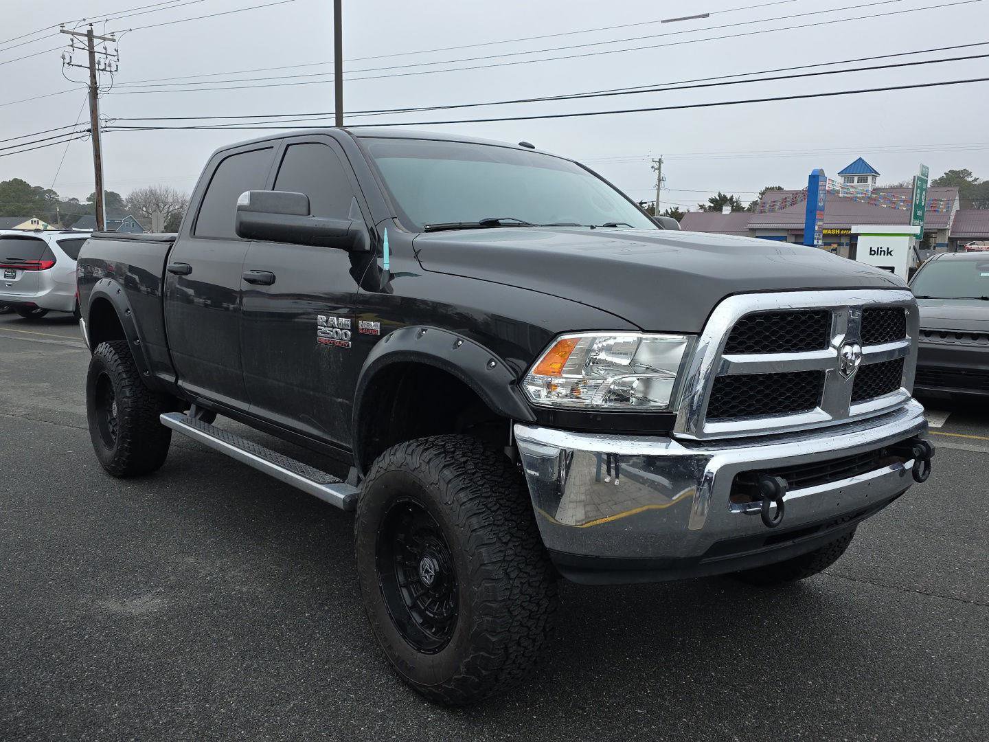 Used 2018 RAM 2500 Tradesman w/ Chrome Appearance Group image 3
