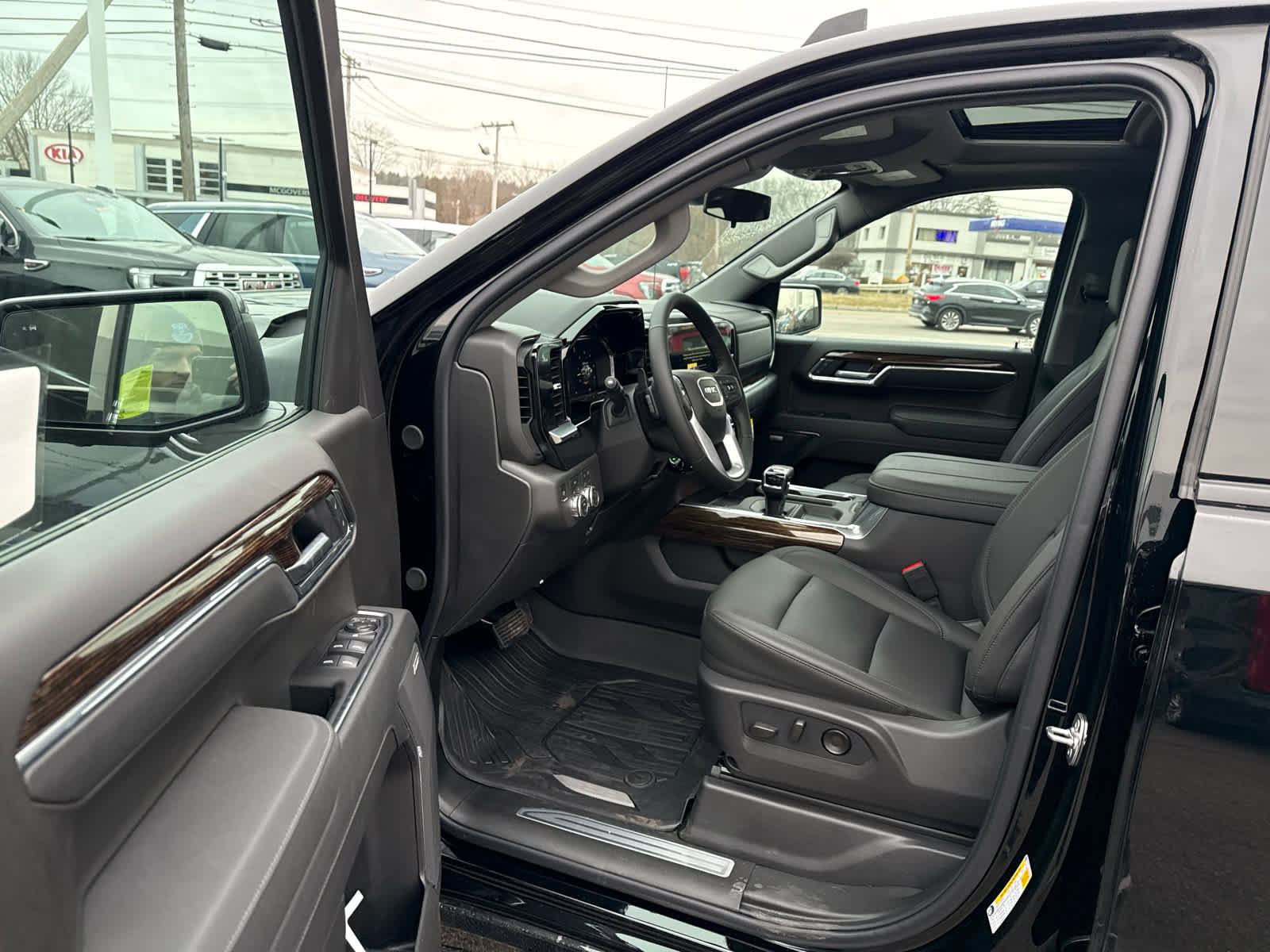 New 2026 GMC Sierra 1500 Elevation w/ Elevation Premium Package image 17