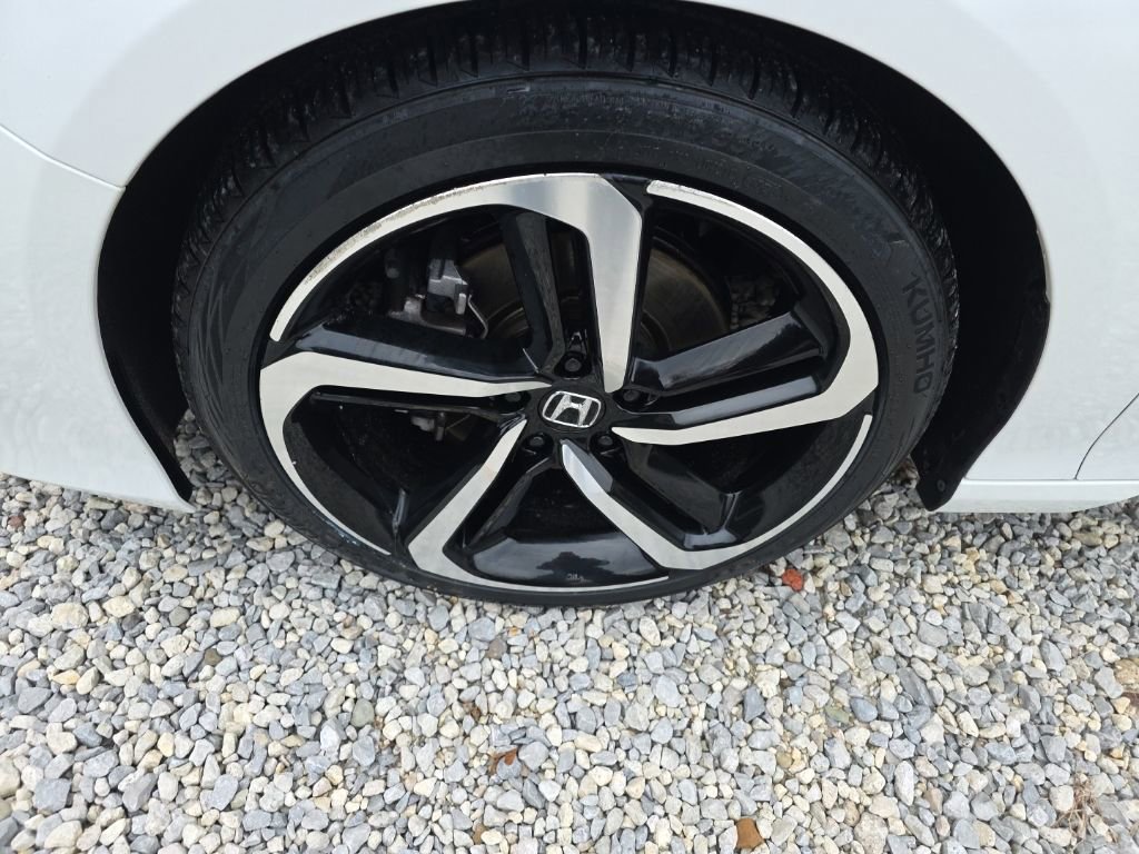 Used 2022 Honda Accord Sport image 9