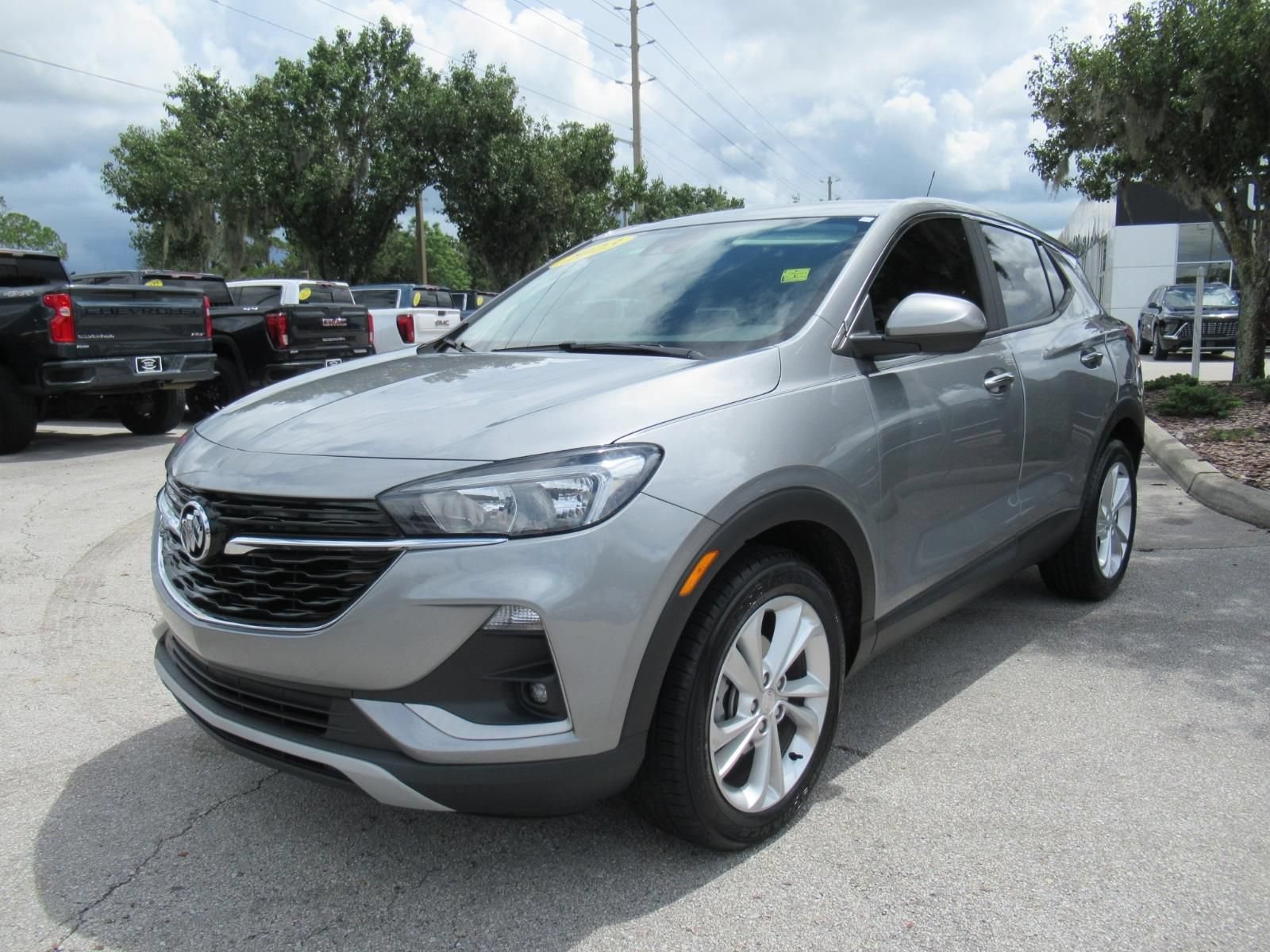 Used 2023 Buick Encore GX Preferred FWD image 3