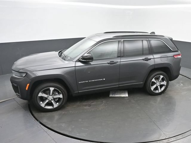New 2026 Jeep Grand Cherokee Limited AWD/4WD image 39
