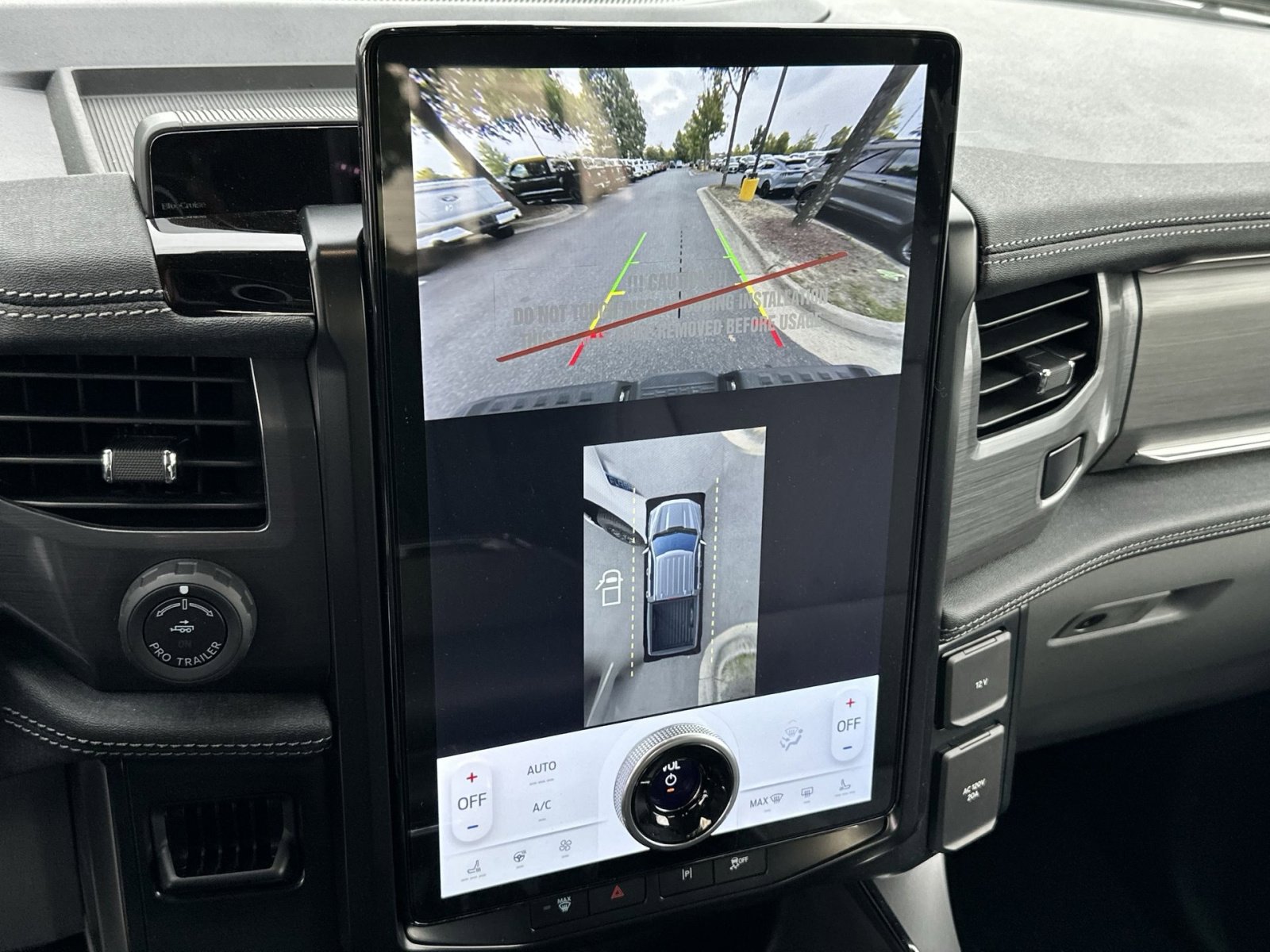 New 2025 Ford F150 Lightning Flash image 24