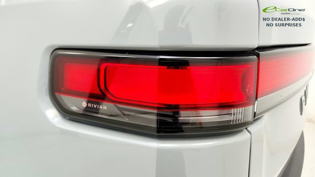 Used 2022 Rivian R1T Adventure AWD/4WD image 27