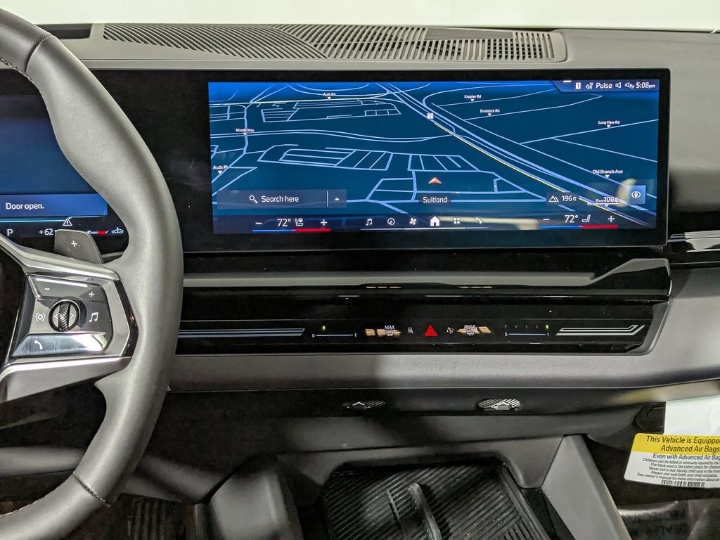 Used 2025 BMW 530i xDrive w/ Premium Package image 21