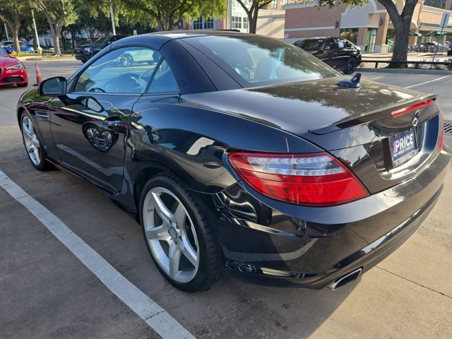 Used 2013 Mercedes-Benz SLK 250 image 8