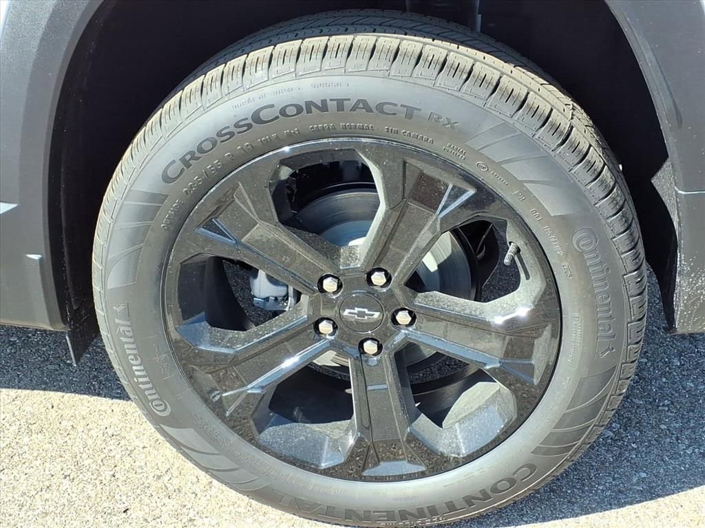 New 2026 Chevrolet Equinox LT w/ Midnight Edition image 7