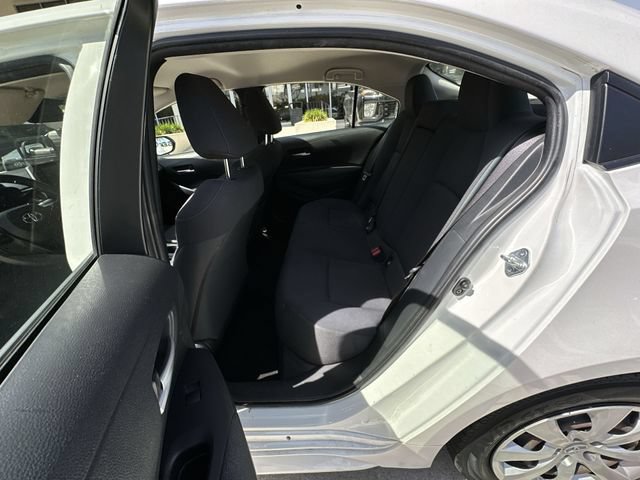 Used 2021 Toyota Corolla LE FWD image 29