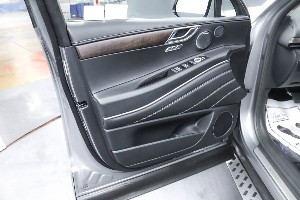 Used 2025 Genesis GV80 3.5T Advanced image 42