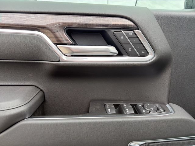 New 2026 Chevrolet Silverado 1500 LTZ w/ LTZ Convenience Package II AWD/4WD image 23