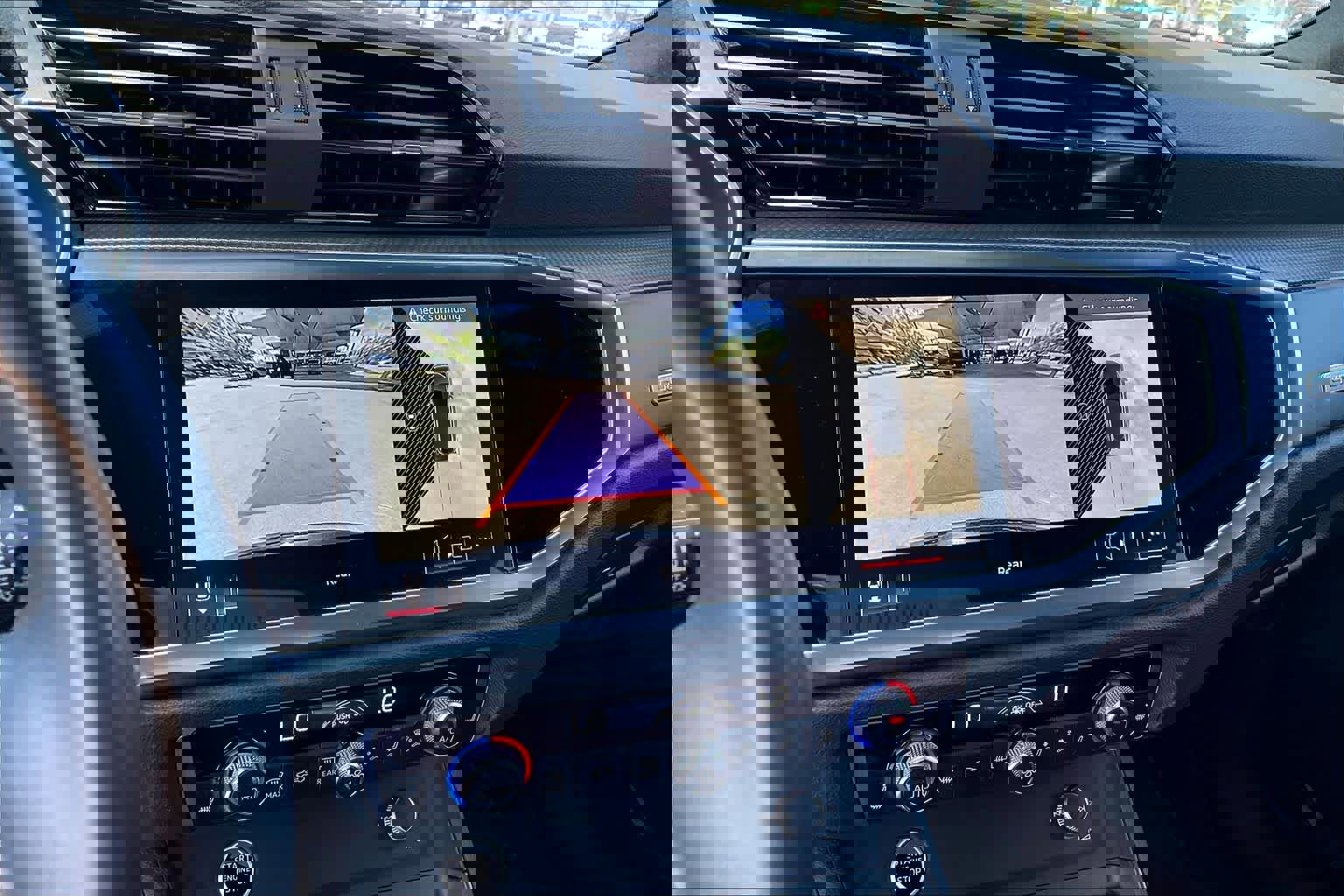 Used 2023 Audi Q3 2.0T Premium Plus w/ Premium Plus Package image 26