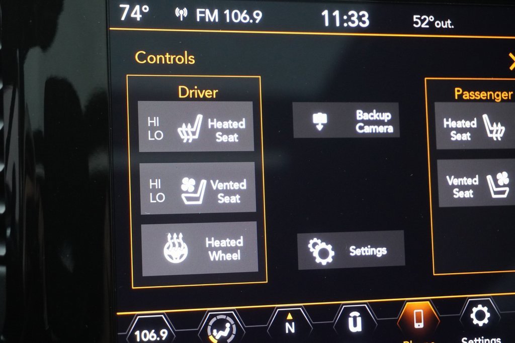 Used 2020 Jeep Grand Cherokee SRT image 30