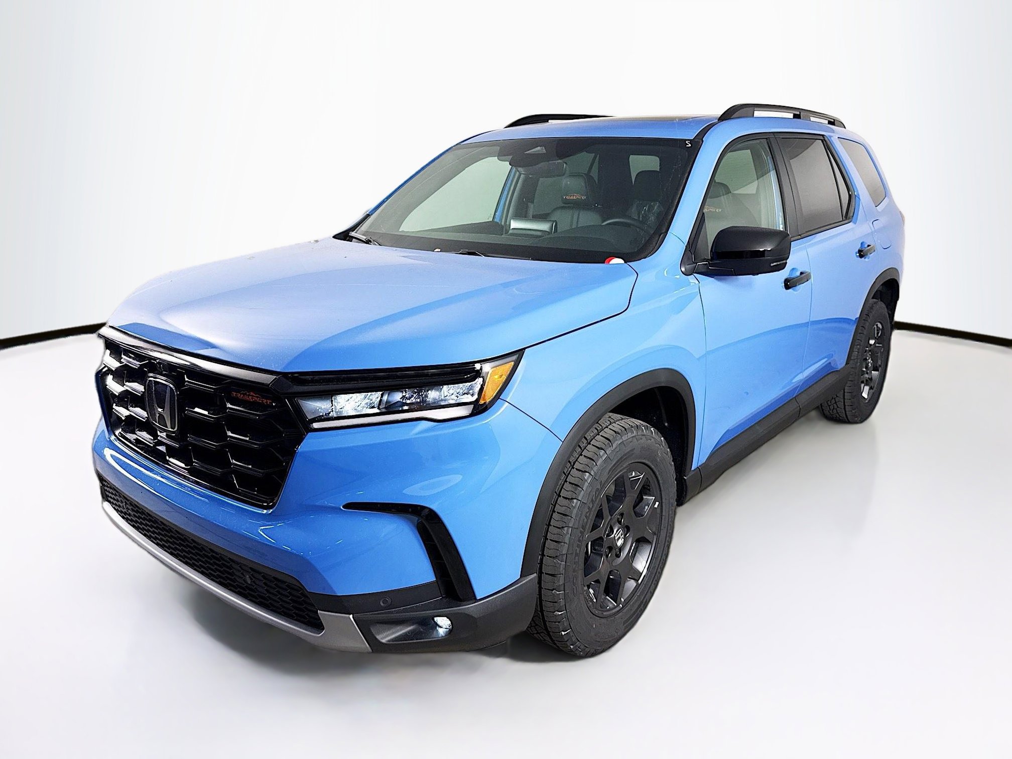 New 2025 Honda Pilot TrailSport image 4