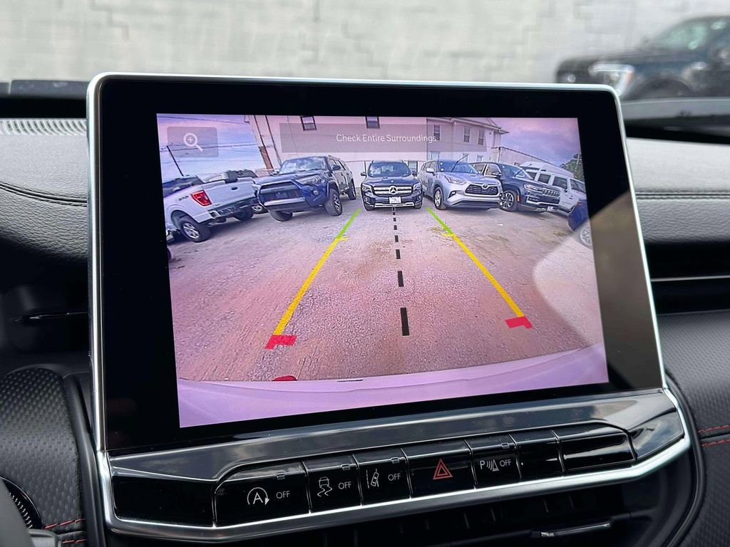 Used 2024 Jeep Compass Trailhawk image 28