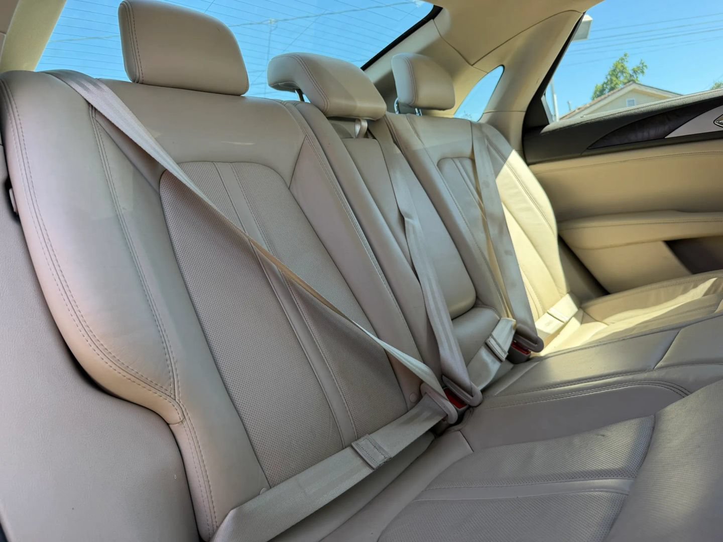 Used 2017 Lincoln MKZ Reserve w/ Climate Package FWD image 17