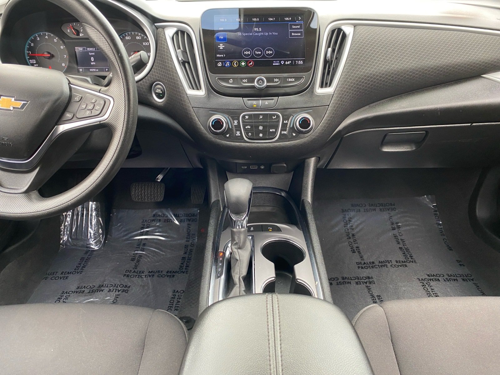 Used 2024 Chevrolet Malibu LT FWD image 11