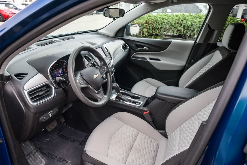 Used 2021 Chevrolet Equinox LT FWD image 16