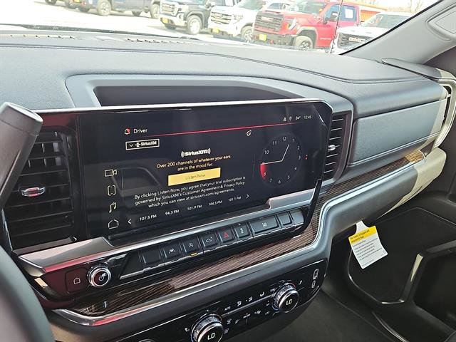 Used 2024 GMC Sierra 1500 Elevation image 17