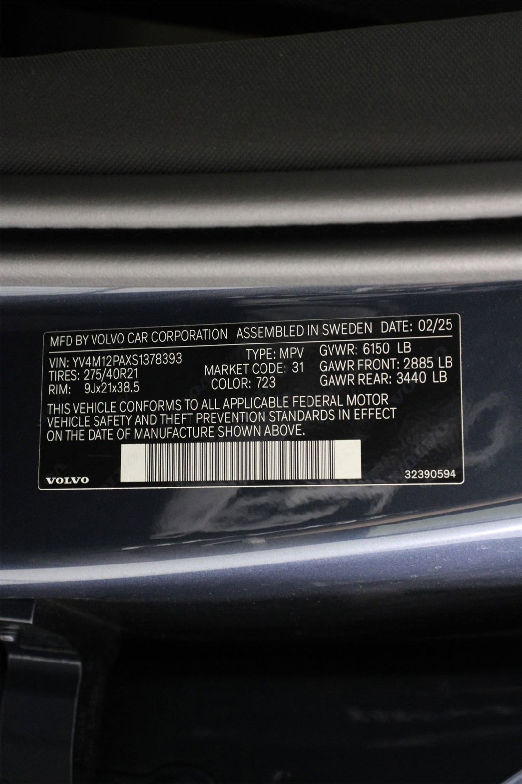 Certified 2025 Volvo XC90 B5 Core image 16