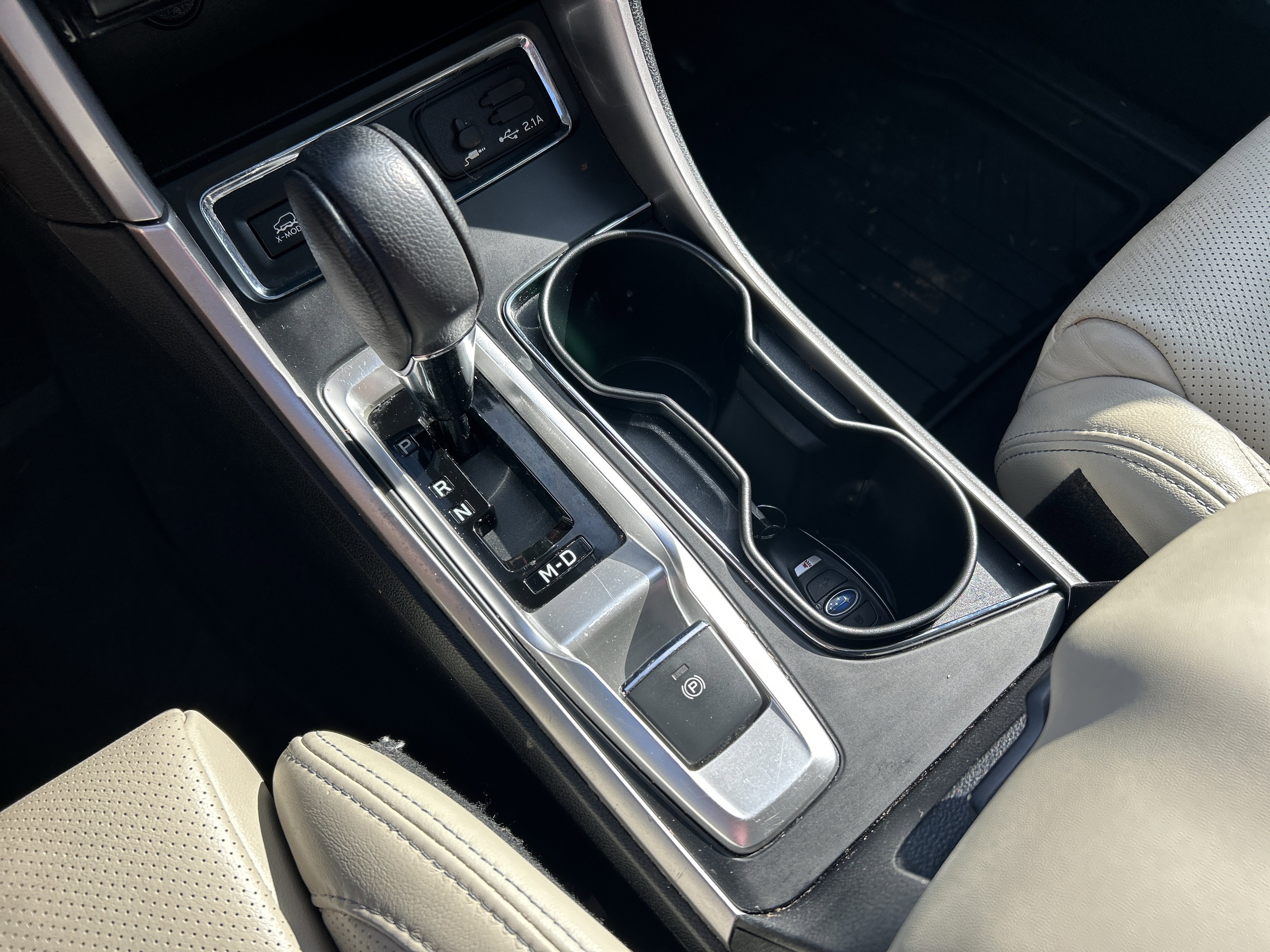 Used 2021 Subaru Ascent Limited w/ Technology Package image 27