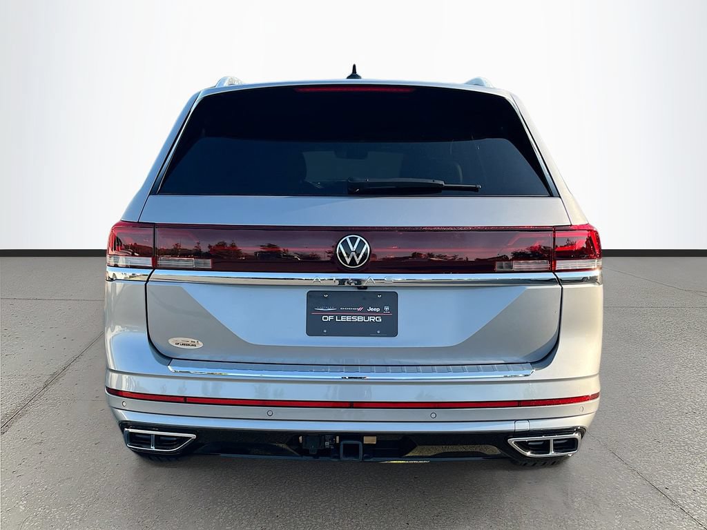 Used 2025 Volkswagen Atlas SEL Premium R-Line AWD/4WD image 6