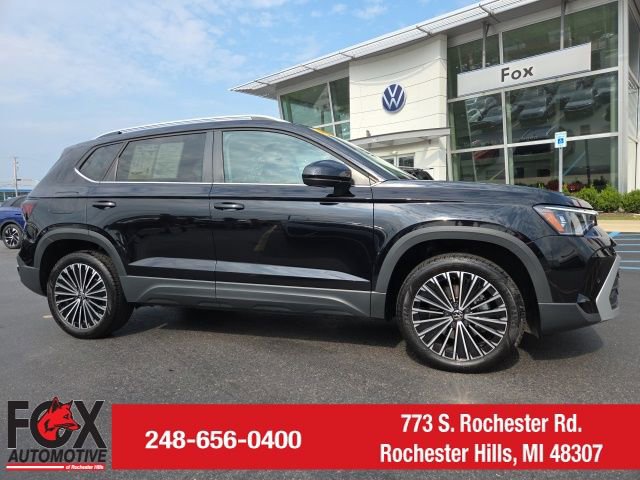 Used 2025 Volkswagen Taos SE