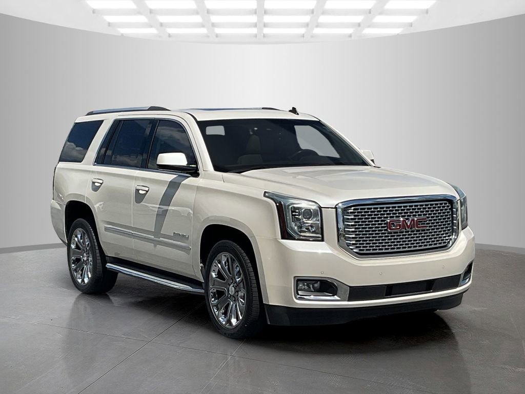 Used 2015 GMC Yukon Denali w/ Touring Package AWD/4WD image 9