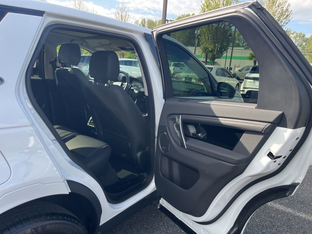 Certified 2025 Land Rover Discovery Sport S AWD/4WD image 17
