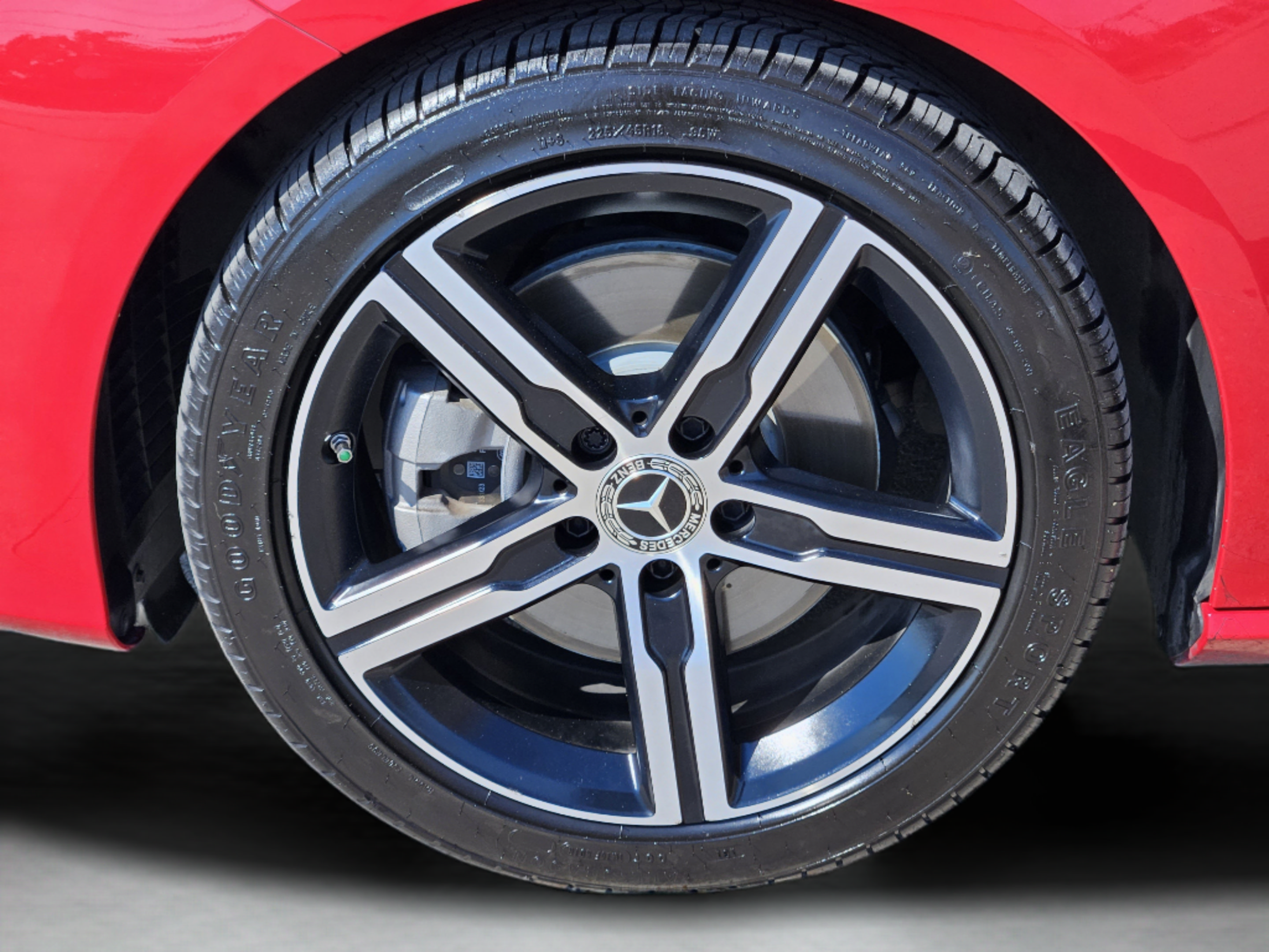 Used 2020 Mercedes-Benz CLA 250 image 30