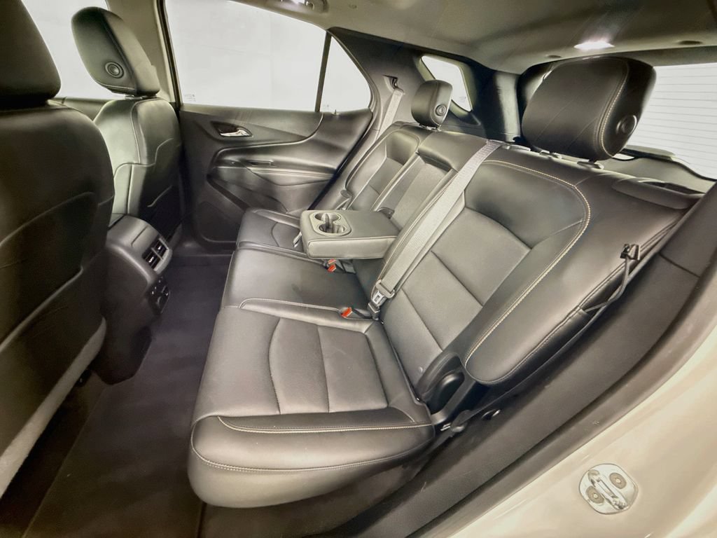 Used 2018 Chevrolet Equinox Premier FWD image 26
