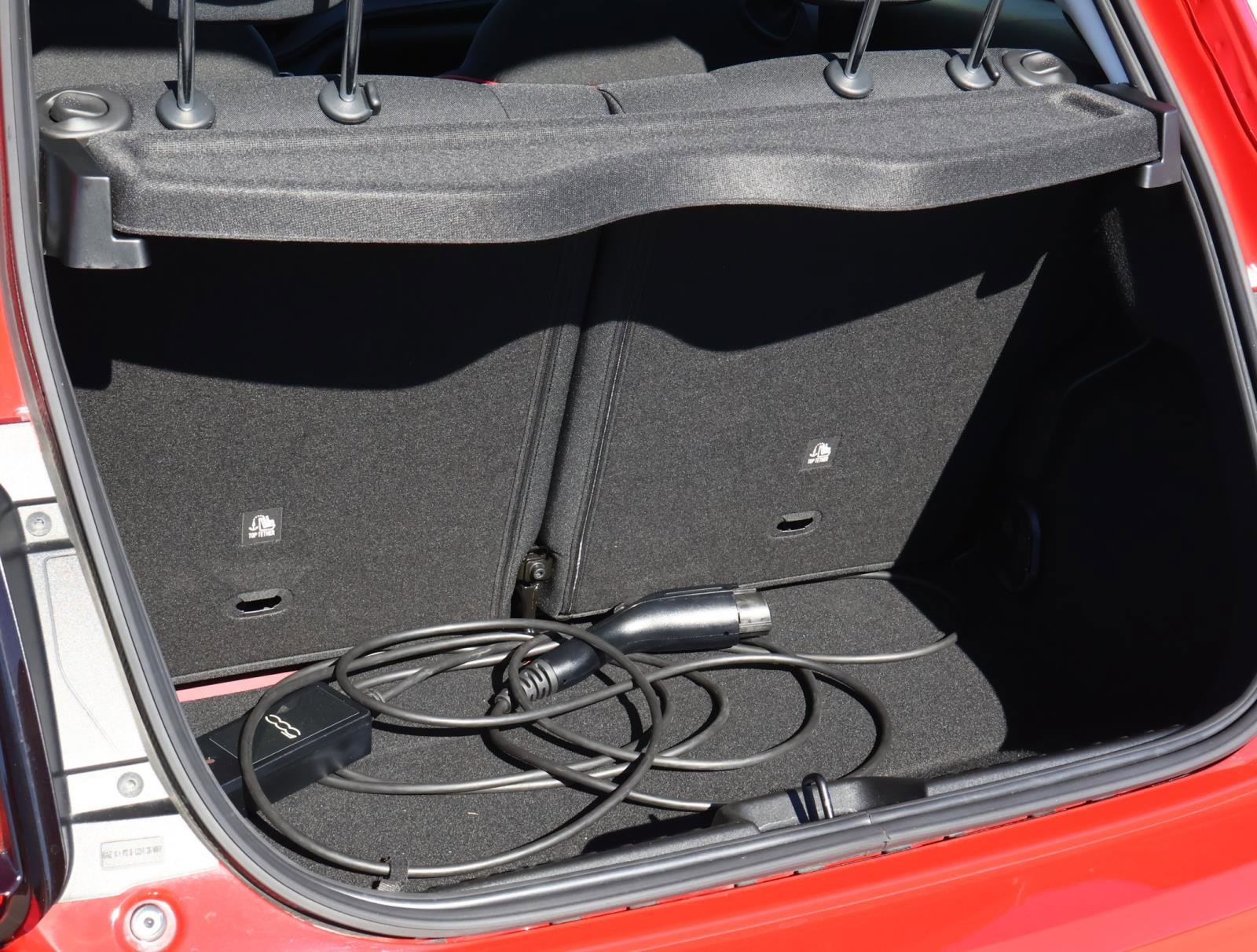 Used 2024 FIAT 500 e (RED) image 18