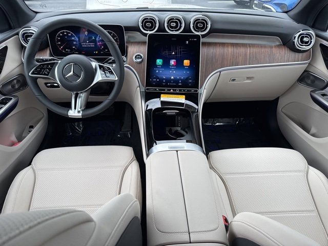 New 2026 Mercedes-Benz GLC 300 4MATIC image 9