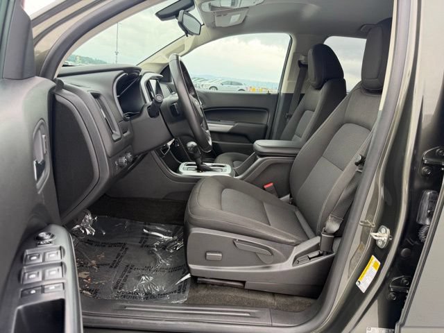 Used 2018 Chevrolet Colorado LT AWD/4WD image 9
