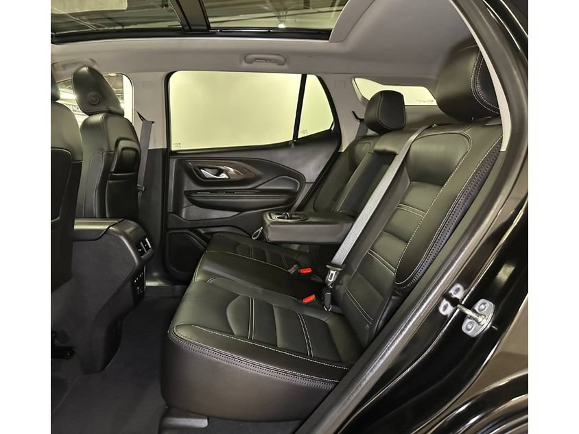 Used 2024 GMC Terrain Denali w/ Denali Premium Package AWD/4WD image 22