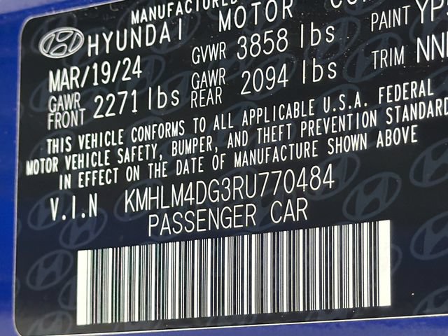Used 2024 Hyundai Elantra SEL FWD image 31