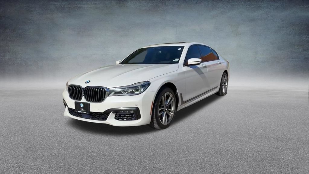 Used 2016 BMW 750i xDrive AWD/4WD image 8