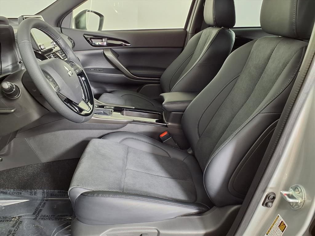 New 2026 Mitsubishi Eclipse Cross Black Edition image 18