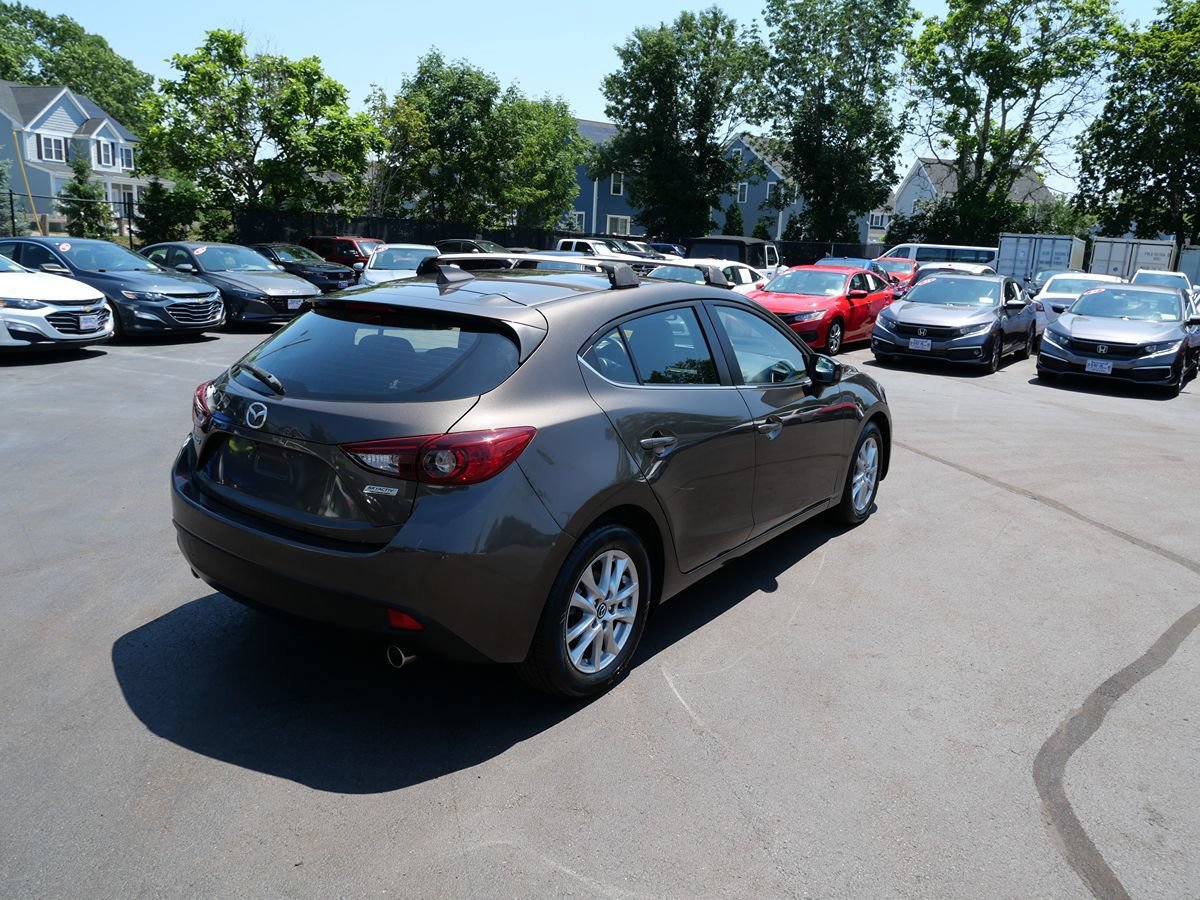 Used 2016 MAZDA MAZDA3 i Grand Touring FWD image 6