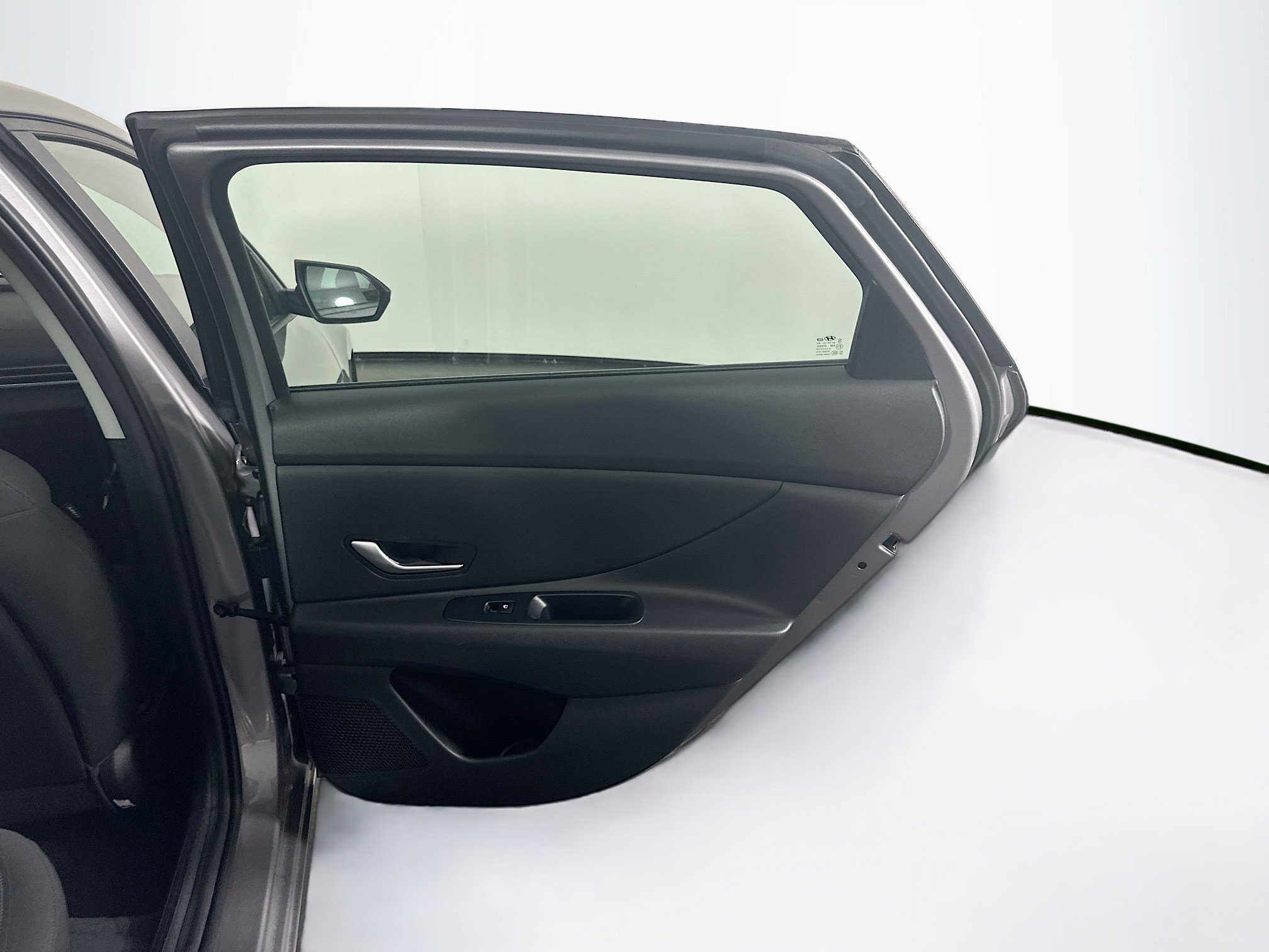 Used 2024 Hyundai Elantra SEL FWD image 31
