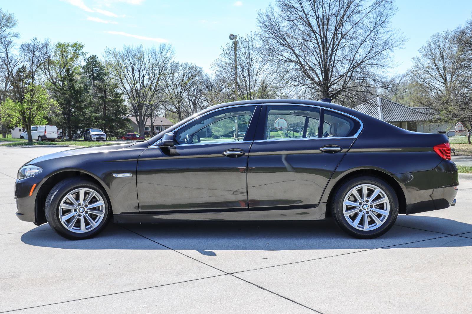 Used 2016 BMW 528i xDrive Sedan image 4