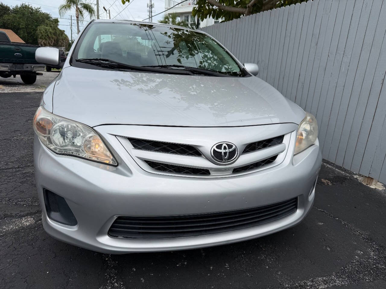 Used 2012 Toyota Corolla LE FWD image 12