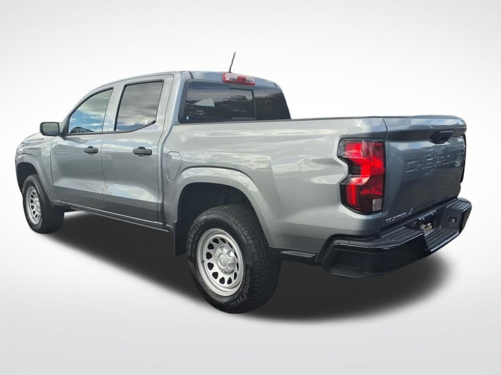 Used 2025 Chevrolet Colorado W/T image 4