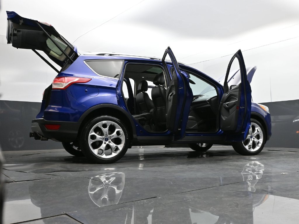 Used 2013 Ford Escape Titanium w/ Class II Trailer Tow Pkg AWD/4WD image 36
