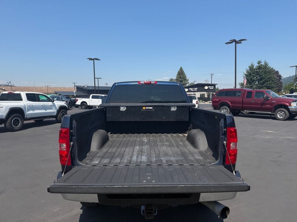 Used 2009 Chevrolet Silverado 2500 LTZ w/ Safety Package AWD/4WD image 22