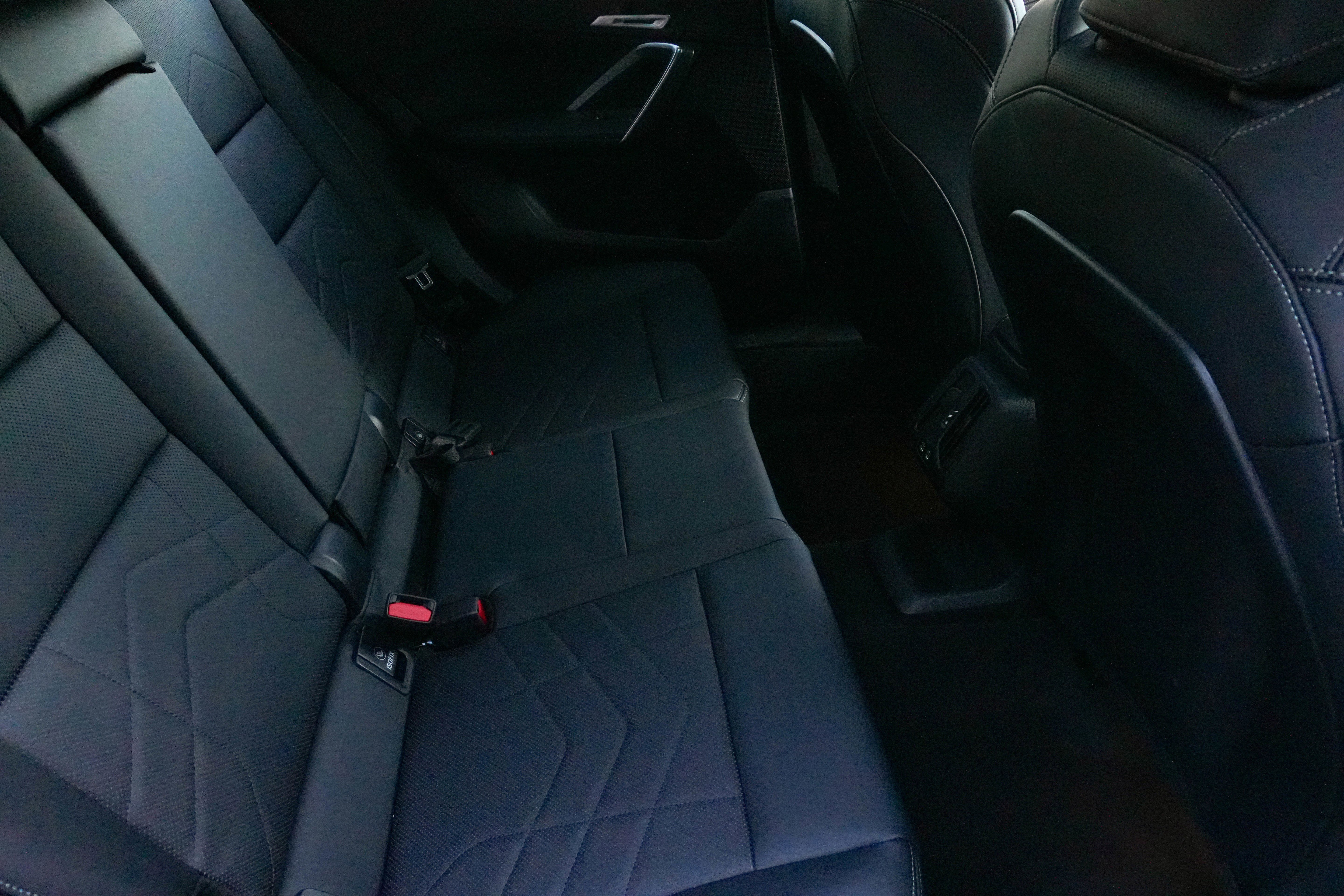 Certified 2026 BMW X2 xDrive28i AWD/4WD image 38