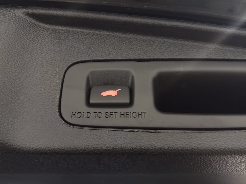 Certified 2018 Honda CR-V Touring image 18