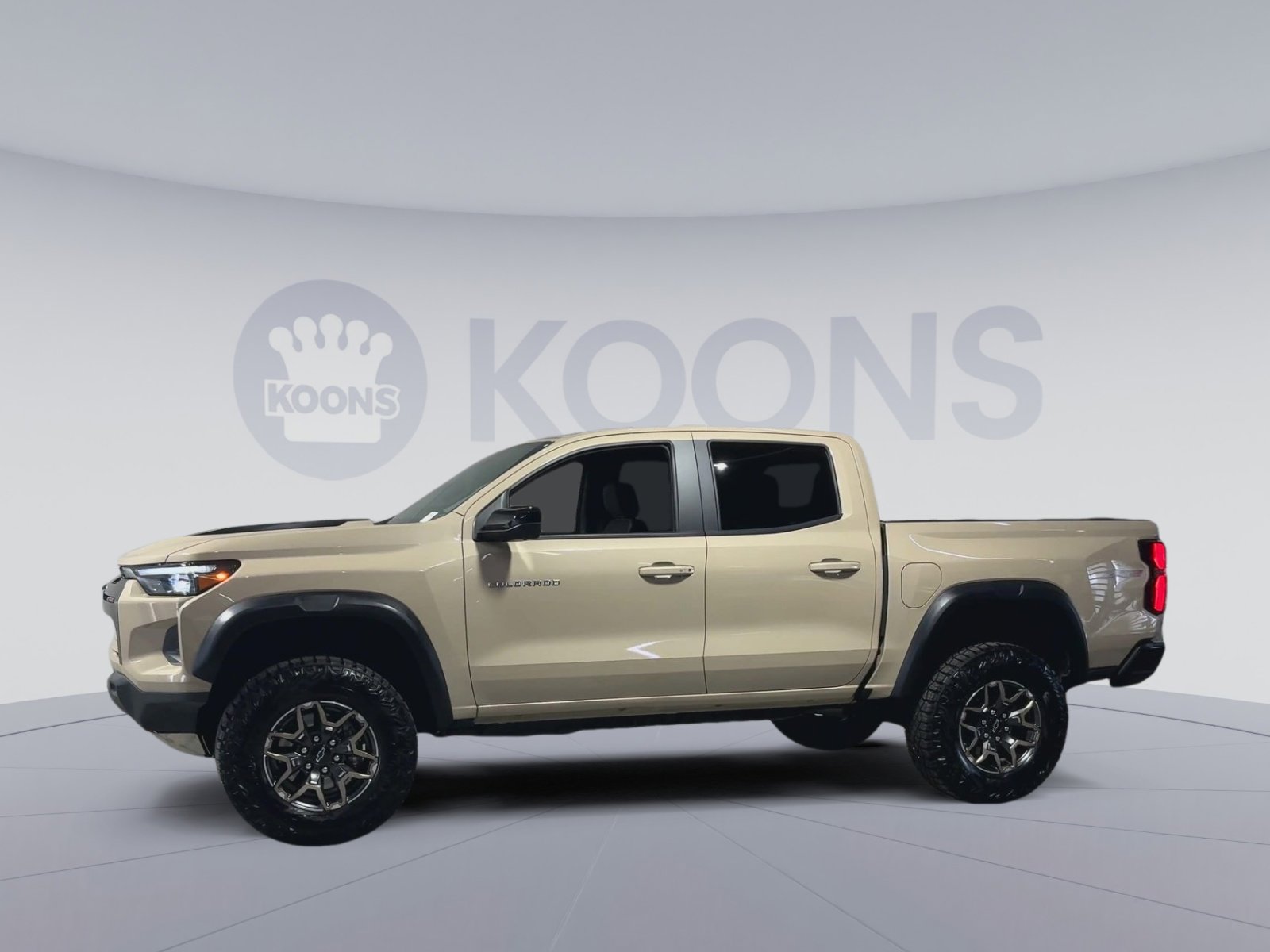Used 2024 Chevrolet Colorado ZR2 w/ Technology Package image 7