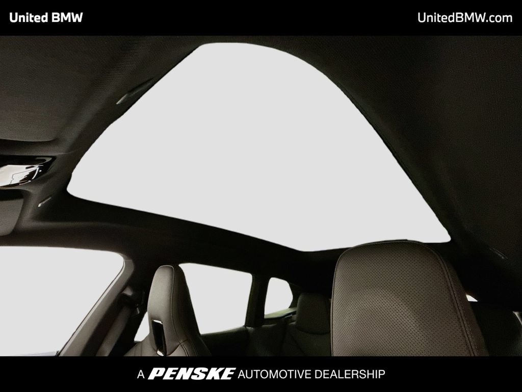 Used 2024 BMW iX xDrive50 w/ Sport Package AWD/4WD image 19